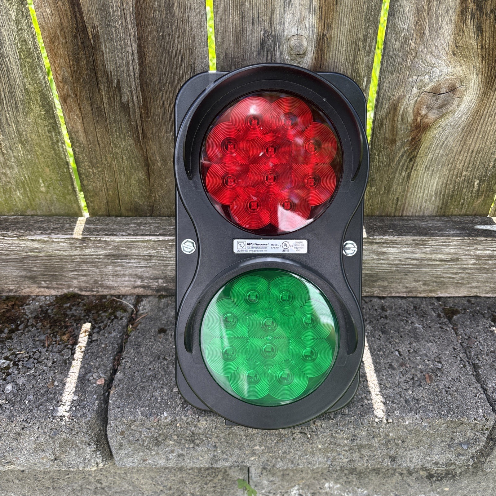 APS Traffic Control Visual Signaling Light Red & Green Truck Loading Dock LED