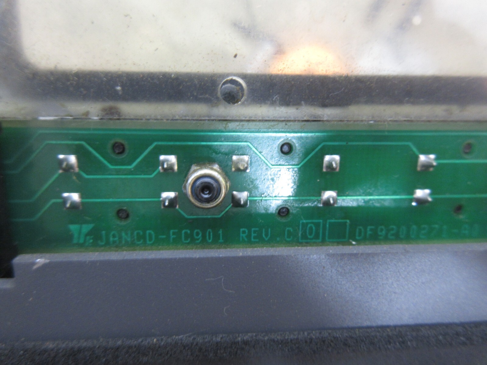 YASKAWA PANEL JZNC-IOP01E-1 AB12C-0112 F329 62 44(3) B JANCD-FC901