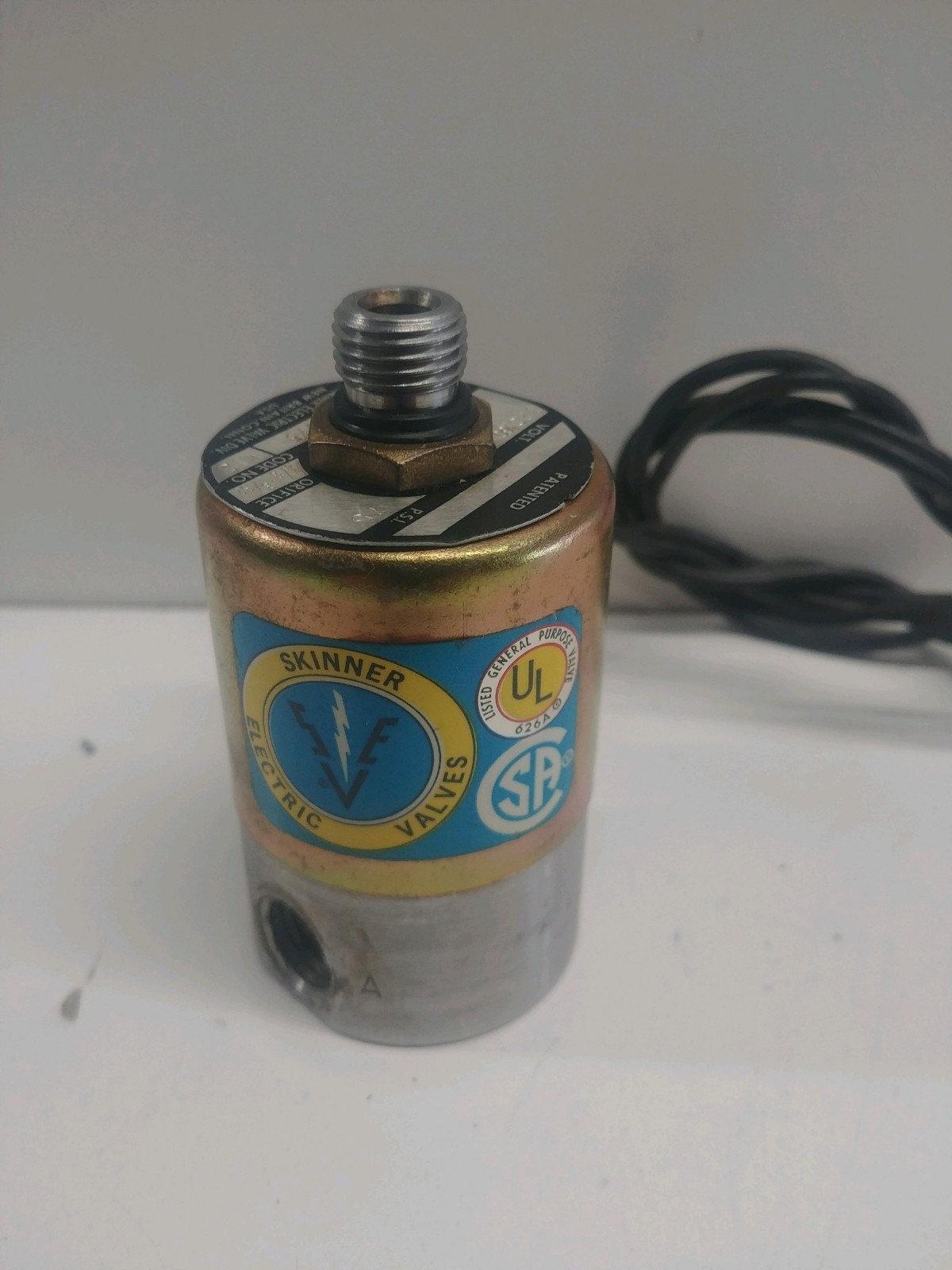 GUARANTEED GOOD! SKINNER 120V 10W 1/4″ NPT SOLENOID VALVE V55LB2075