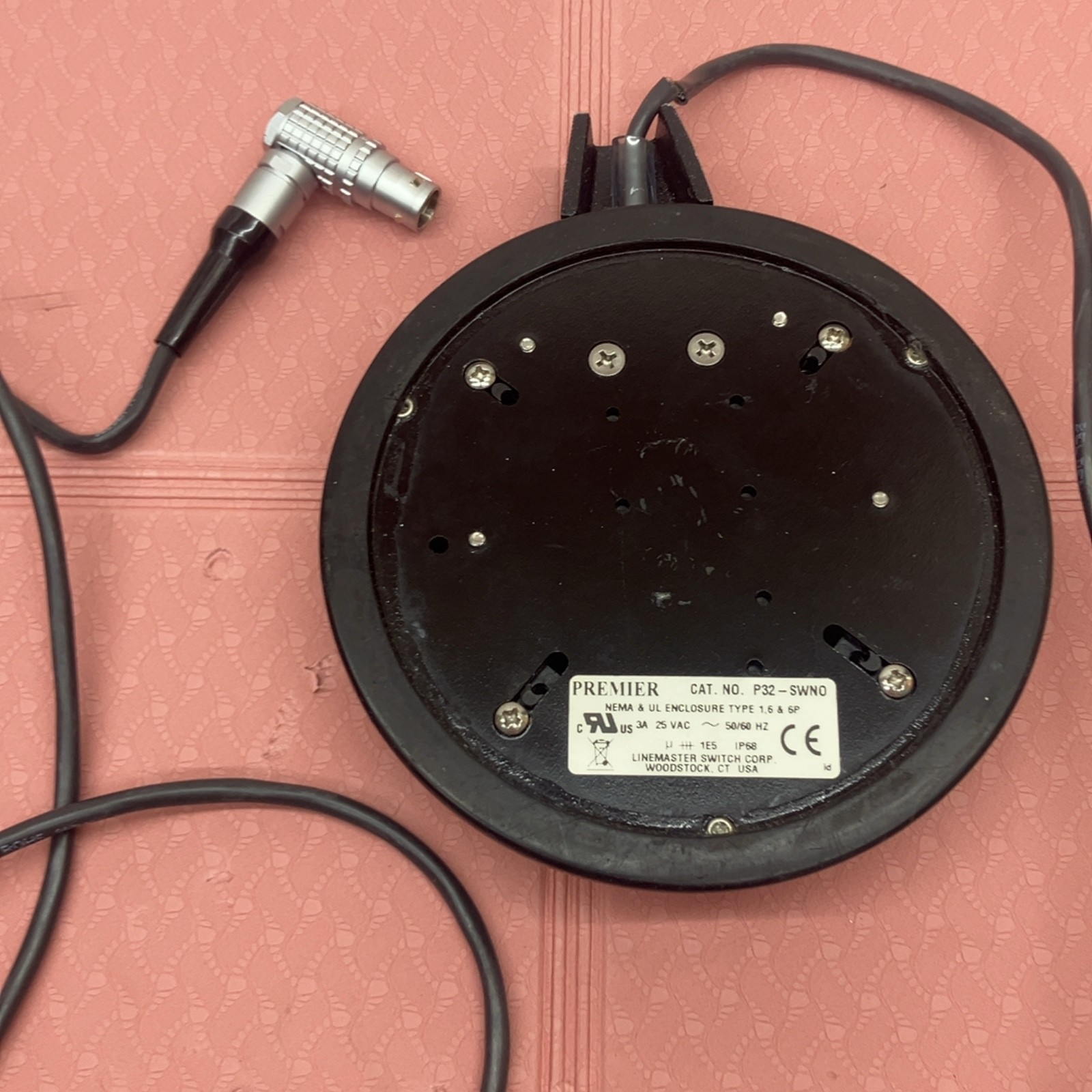 Linemaster Premier P32-SWNO Foot Switch Stainless 3A 25VAC – Damaged Cord Repair