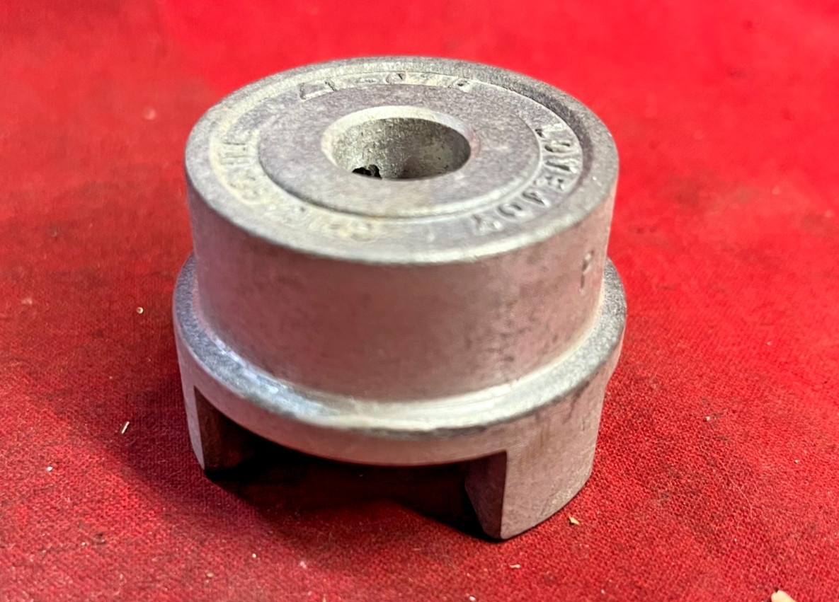 LOVEJOY L-075 JAW COUPLING HUB P/N: 10634 (LOT OF 2)