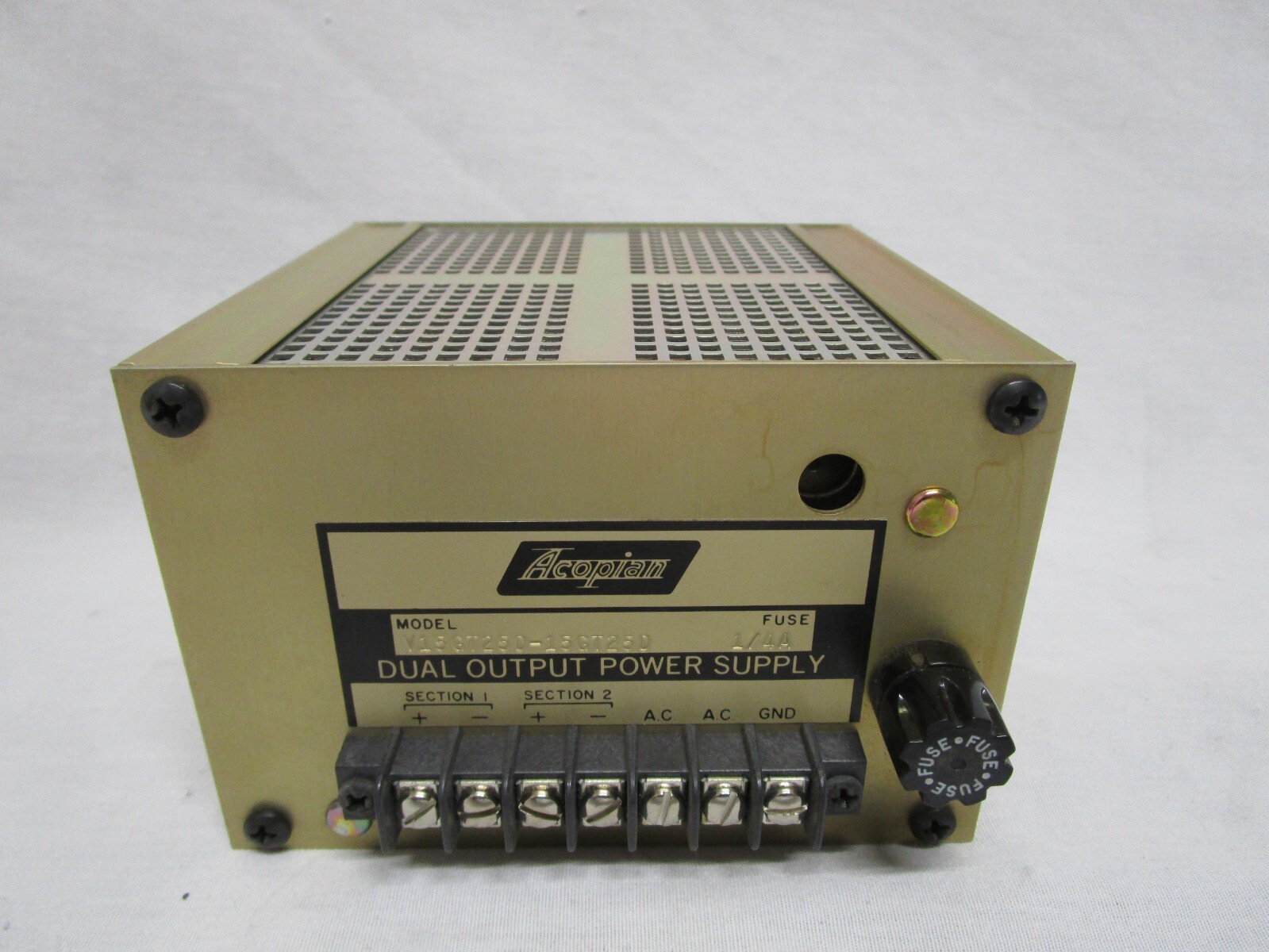 NEW ACOPIAN V15GT25D POWER SUPPLY