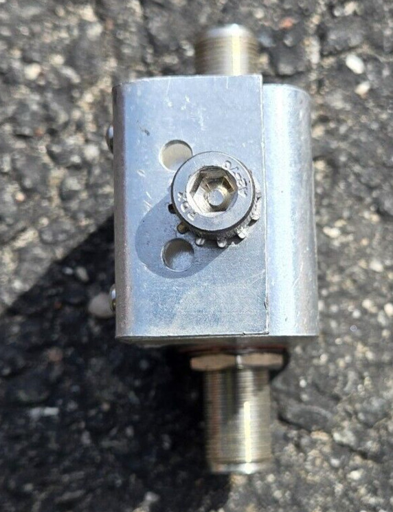 Used Polyphaser DGXZ+06NFNF-A 800-2500 MHz Type N Female / Type N Female