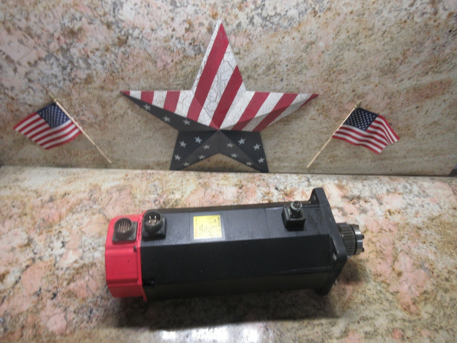 FANUC AC SERVO MOTOR 20S A06B-0502-B233 NO. A-936678 120 DAY WARRANTY