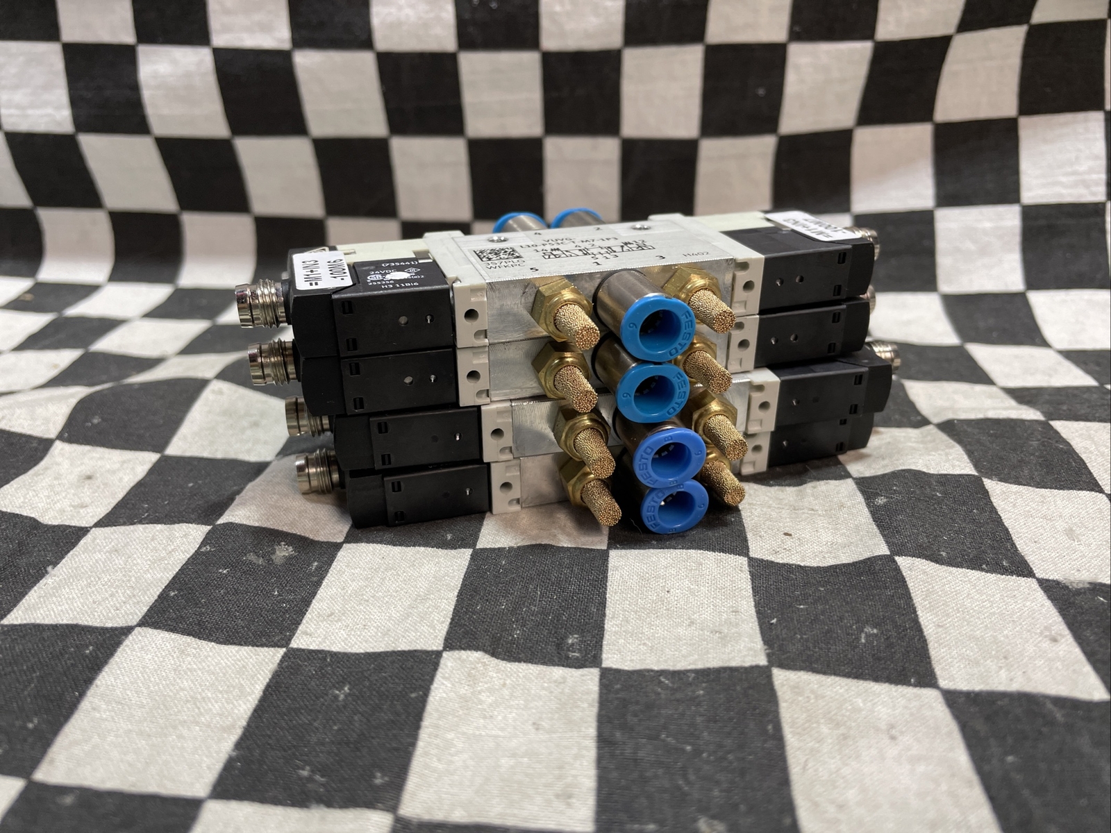 Festo VUVG-L10-P53C-T-M7-1P3, 566476, Solenoid Valve 5/2-way, LOT OF 4 #133P17