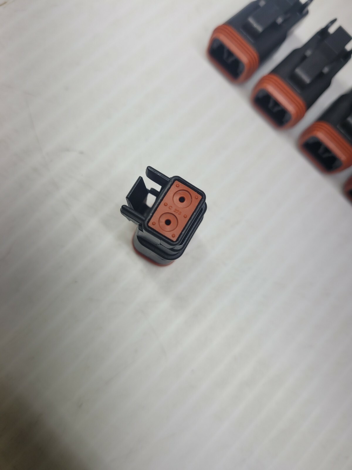 5ct Deutsch DT06-2S-P012. 2 Position Rectangular Housing