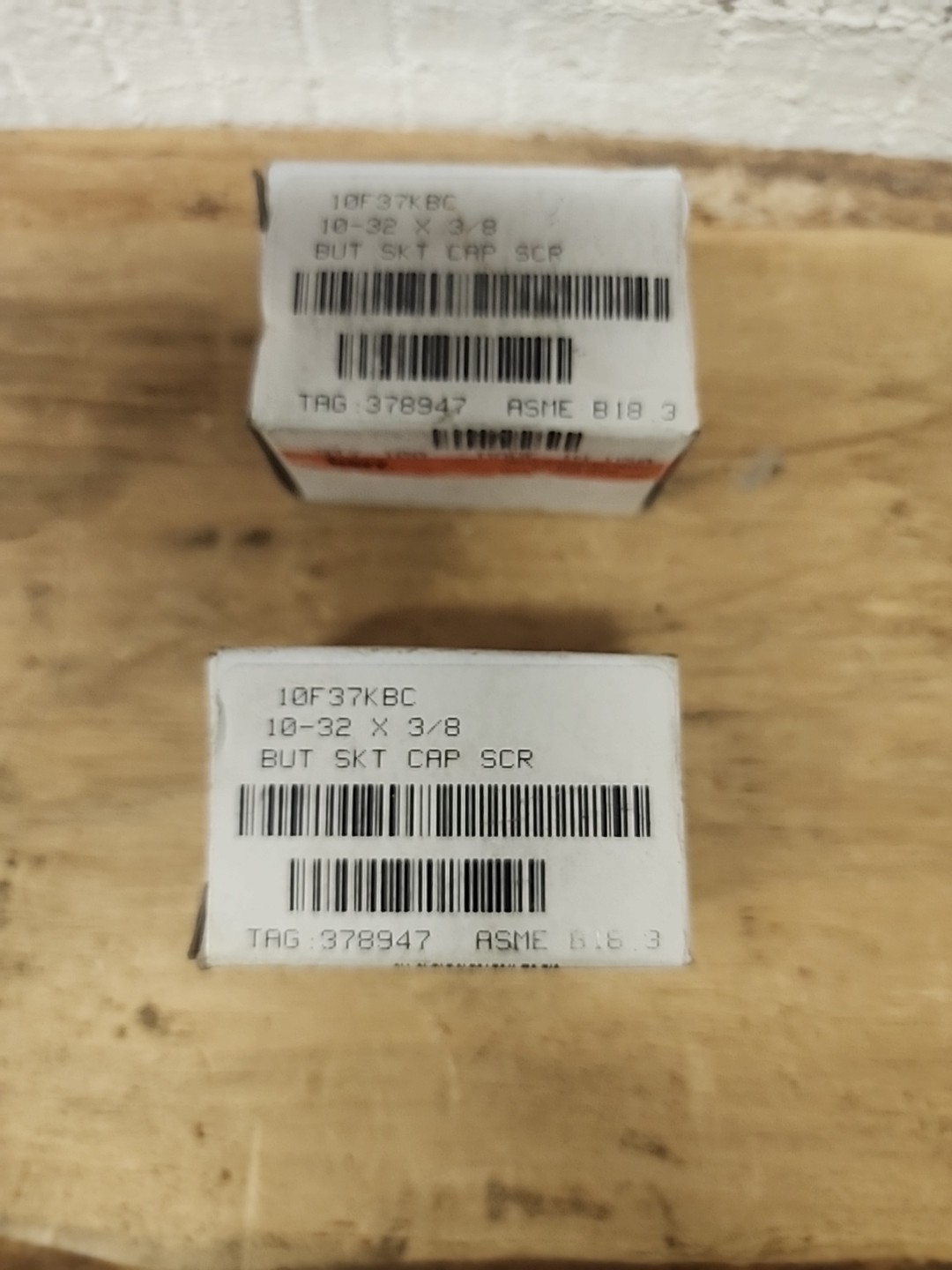 LOT OF TWO Kerr Lakeside 10F37KBC #10-32×3/8″ Button Head Socket Cap Screws