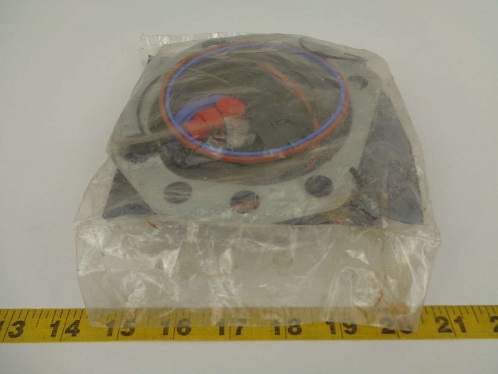 Freudenberg NOK TRANStec Gear Seal Kit TRW-HFB70 8311 NOS