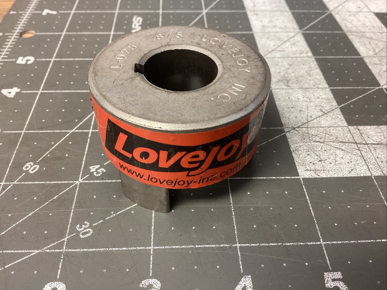 LOVEJOY COUPLING JAW L-095 .875 7/8″ KW (LA67E)
