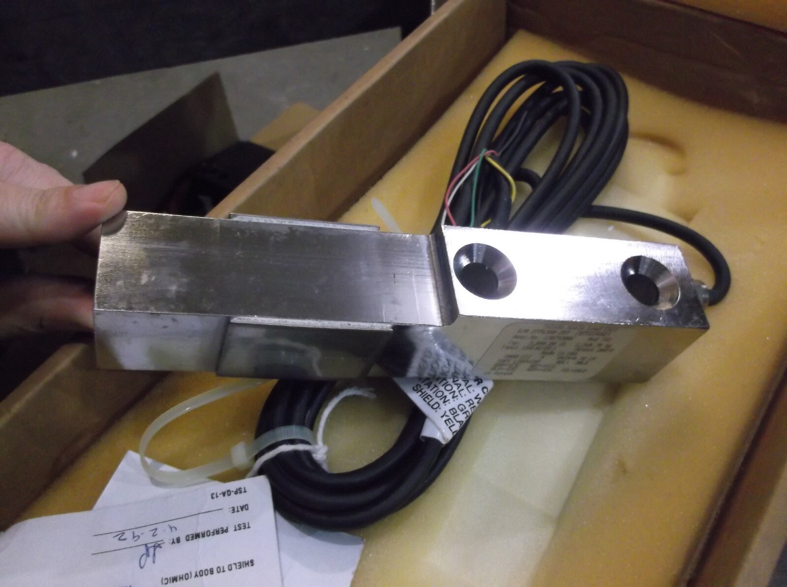 NIB METTLER TOLEDO 13079300C LOAD SCALE 3000 POUNDS (854)
