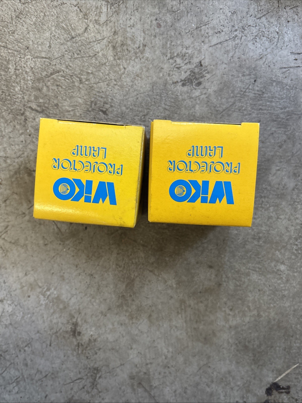 Nos Wiko BHB Projector Lamp Bulb Lot Of 2