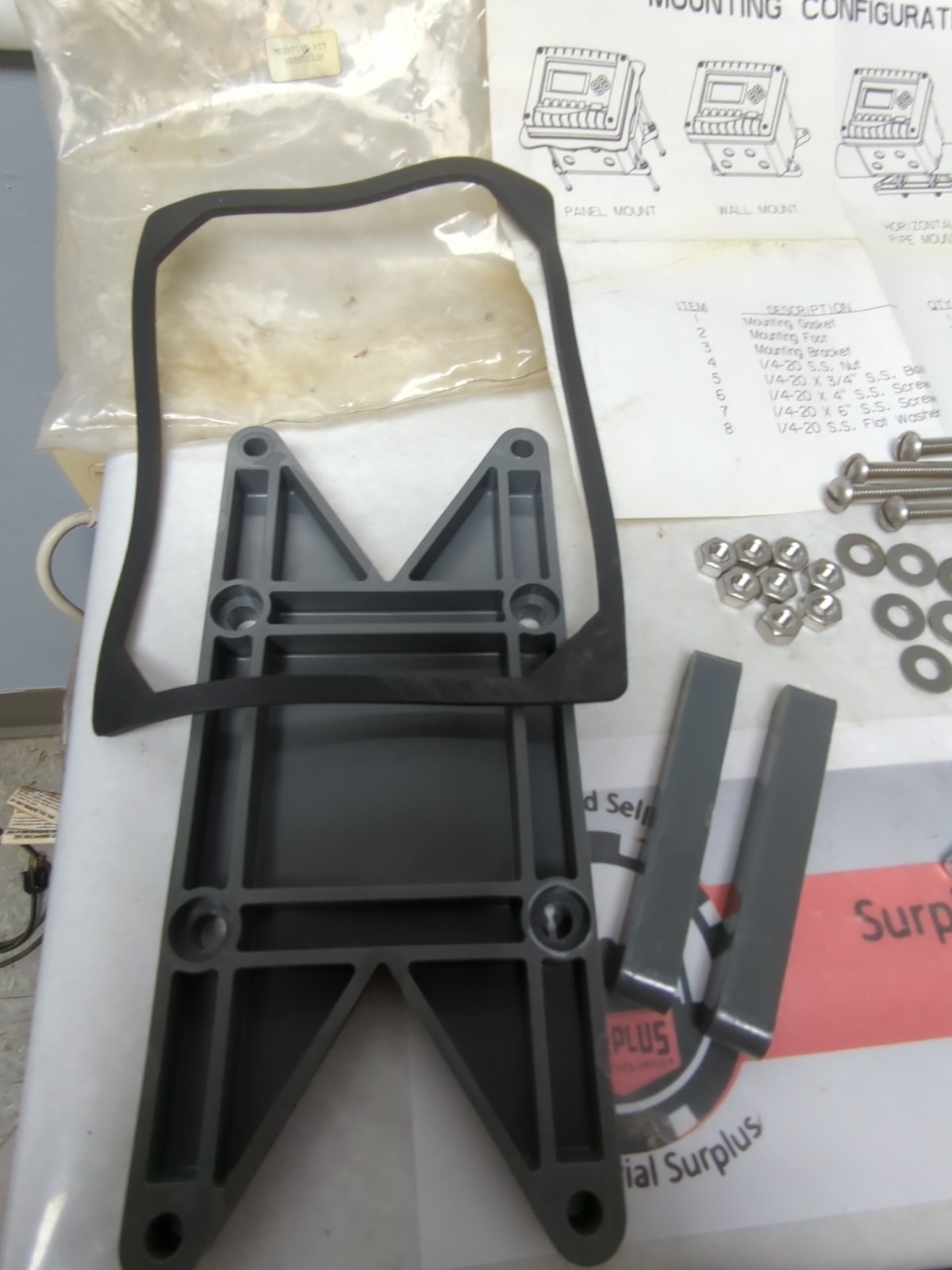 MOUNTING KIT,1000G3228,FOR PANEL,WALL & VERTICAL/HORIZONTAL PIPE MOUNT NOS