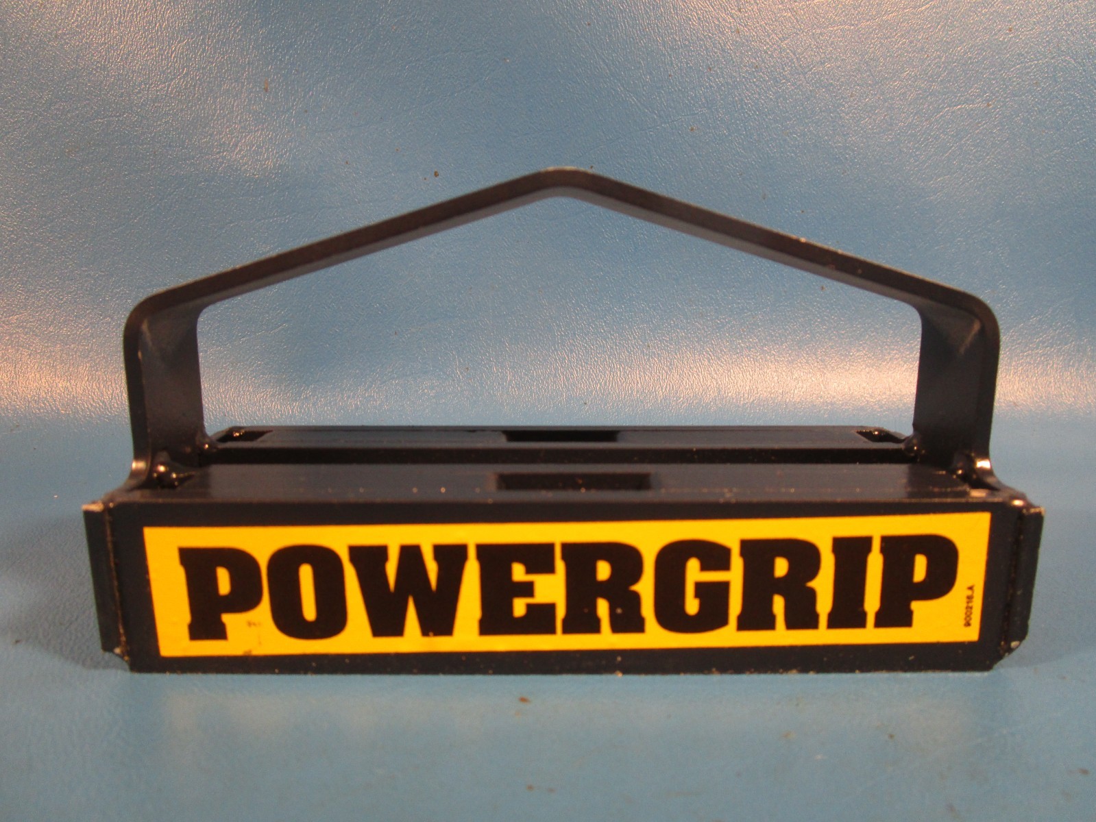 PowerGrip AC2201WLH, 2RVA9 MAG-MATE, Manual Lifting Magnet, 93 lb. Load Cap