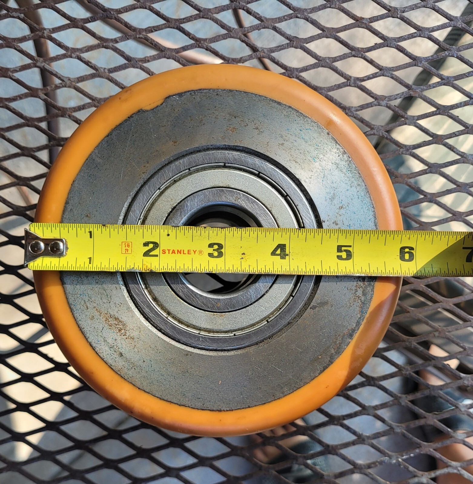 CROWN FORKLIFT WHEEL 302 COMPOUND ORANGE INTEGRITY PARTS SYSTEM