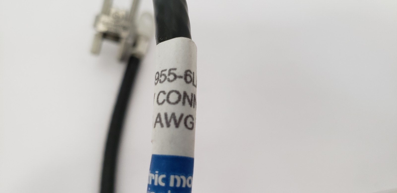 EMC EM3955-6L/8100-15 BSW CONNECTOR, W/#6 AWG WIRE, 15″, NNB