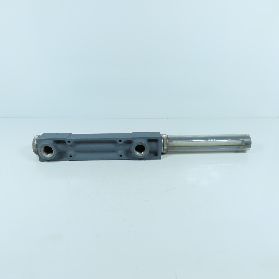 Waukee M-2 Flo-Meter Ammonia Flow Meter 70°F S.G. 0.59 PR. 8 0SIG 3/4″ NPT