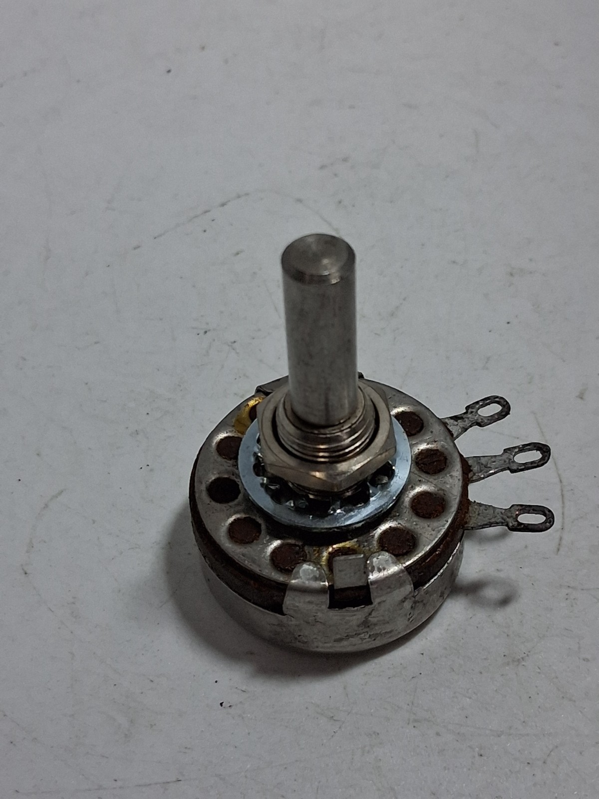 CLAROSTAT JA1N108P102UA POTENTIOMETER 1-TURN 1K OHMS TYPE J NNB