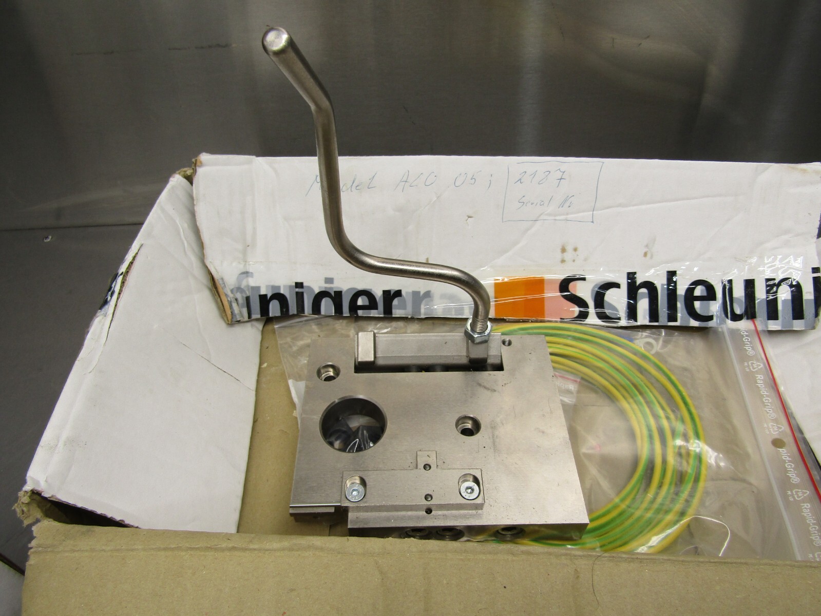 Schleuniger 405764 Clamp Force Plate