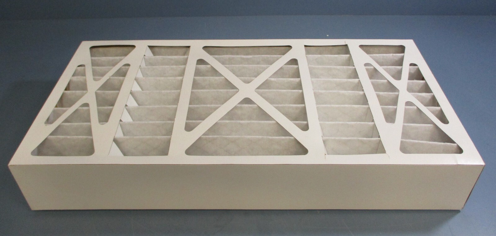 (Lot of 6) Air Handler 2W238 Pleated Air Filter 12″ x 24″ x 4″ MERV 7