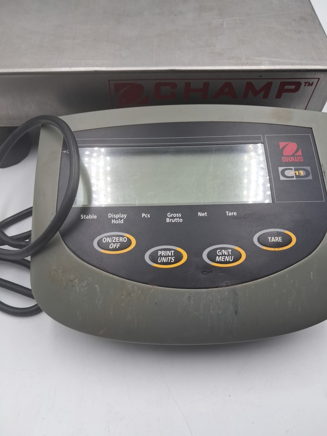 OHAUS CQ25R Champ Counter Scale w CD-11 Indicator TESTED- LINE MISSING ON SCREEN