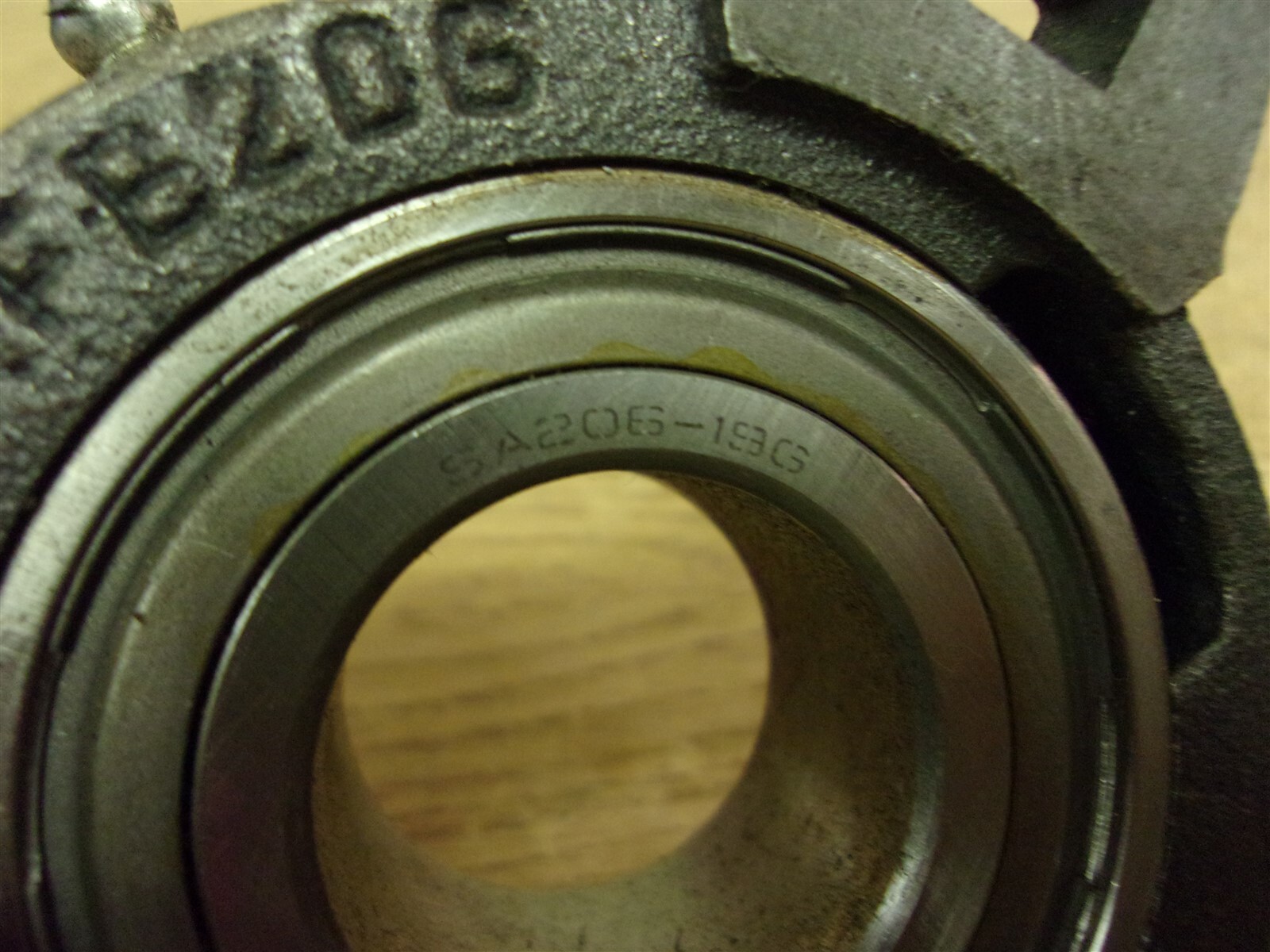 IPTCI SA206-19G RFB206 3-Bolt Flange Bearing *FREE SHIPPING*