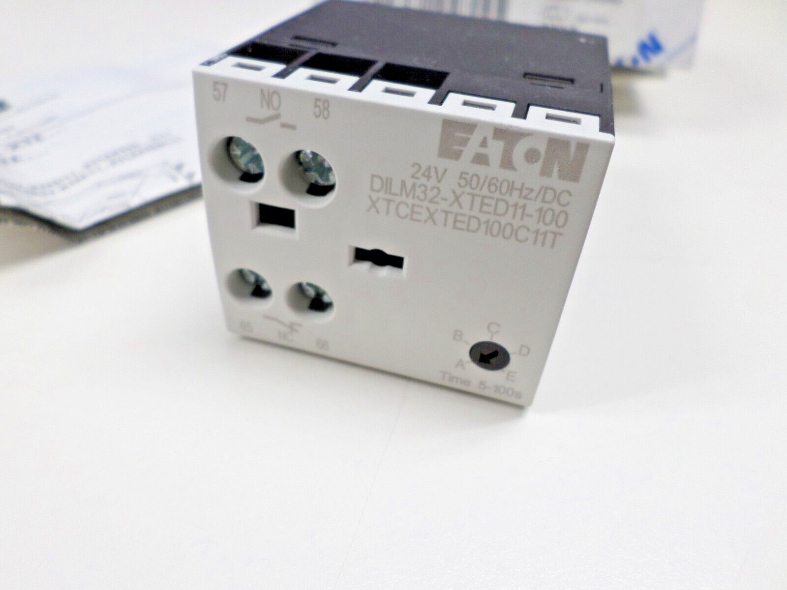 EATON Type DILM32-XTED11-100(RA24) Timing Relay XTCEXTED100C11T