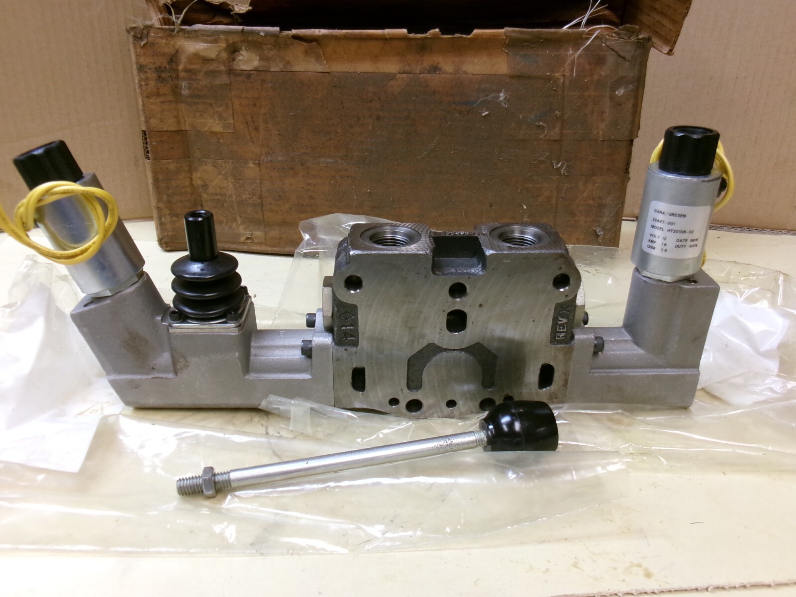 Gresen 13650233 V20 Solenoid Operated Work Section 20PC-LS-10-F4-15-EPC-1H-12