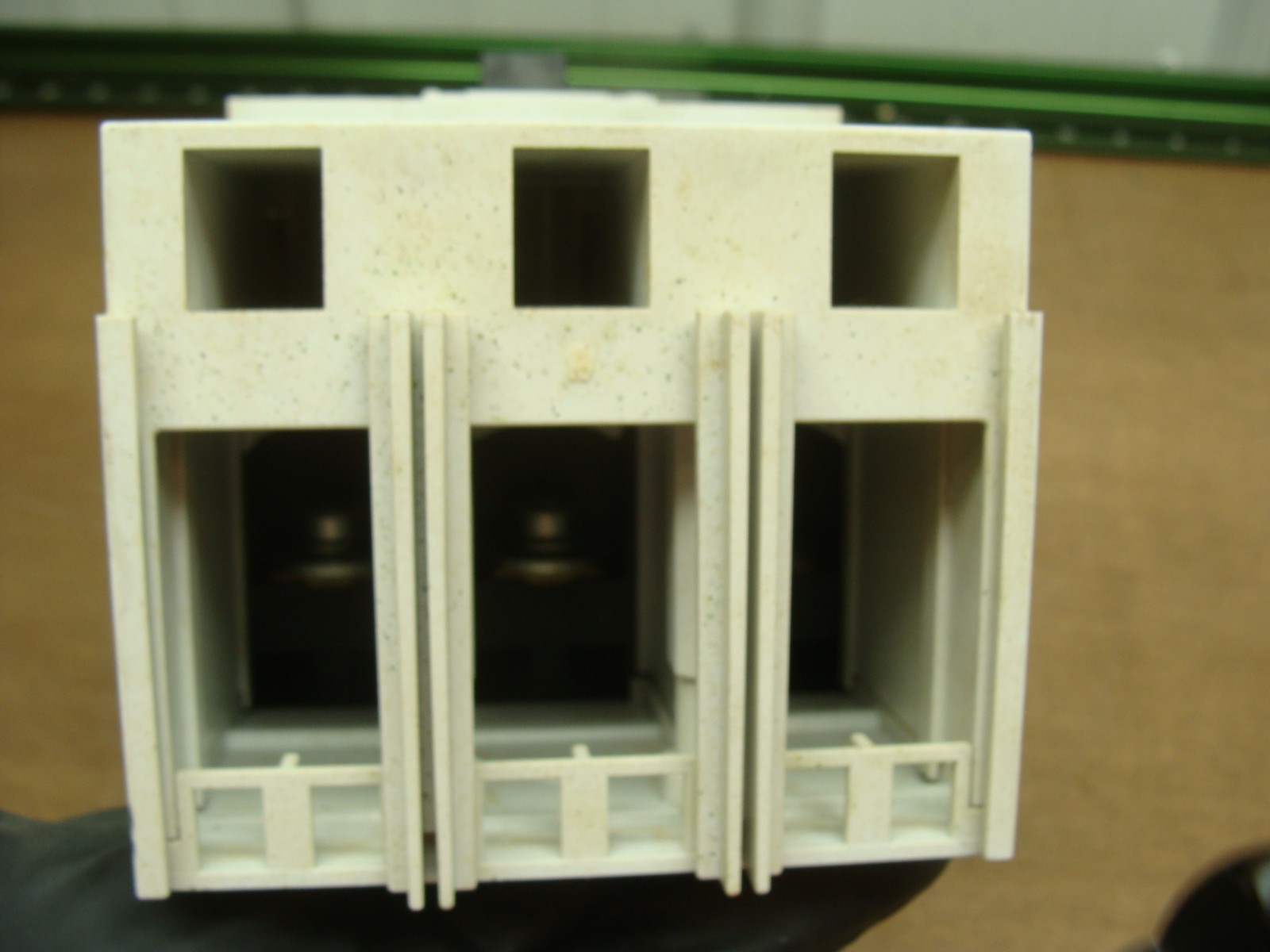 MOELLER 125A CIRCUIT BREAKER NZM2/3-XUHIV 280-525VAC