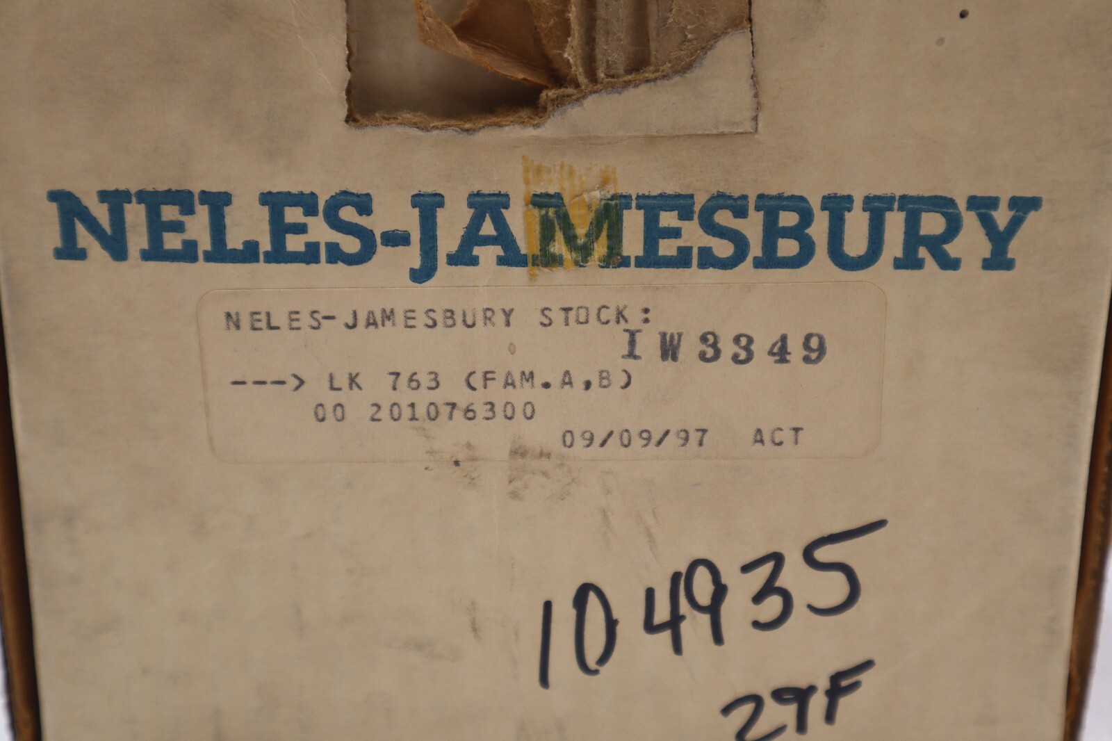 Neles-Jamesbury LK 763 Actuator Mounting Bracket Kit New Open Box #3577