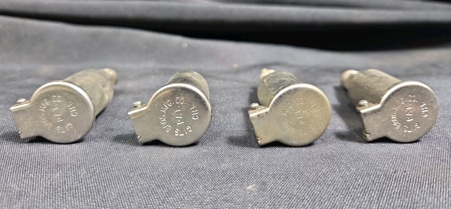 (4) Gits Bros 1/8″ NPT Threaded Flip Top Oil Cup Cover Oiler Lathe Machine NOS