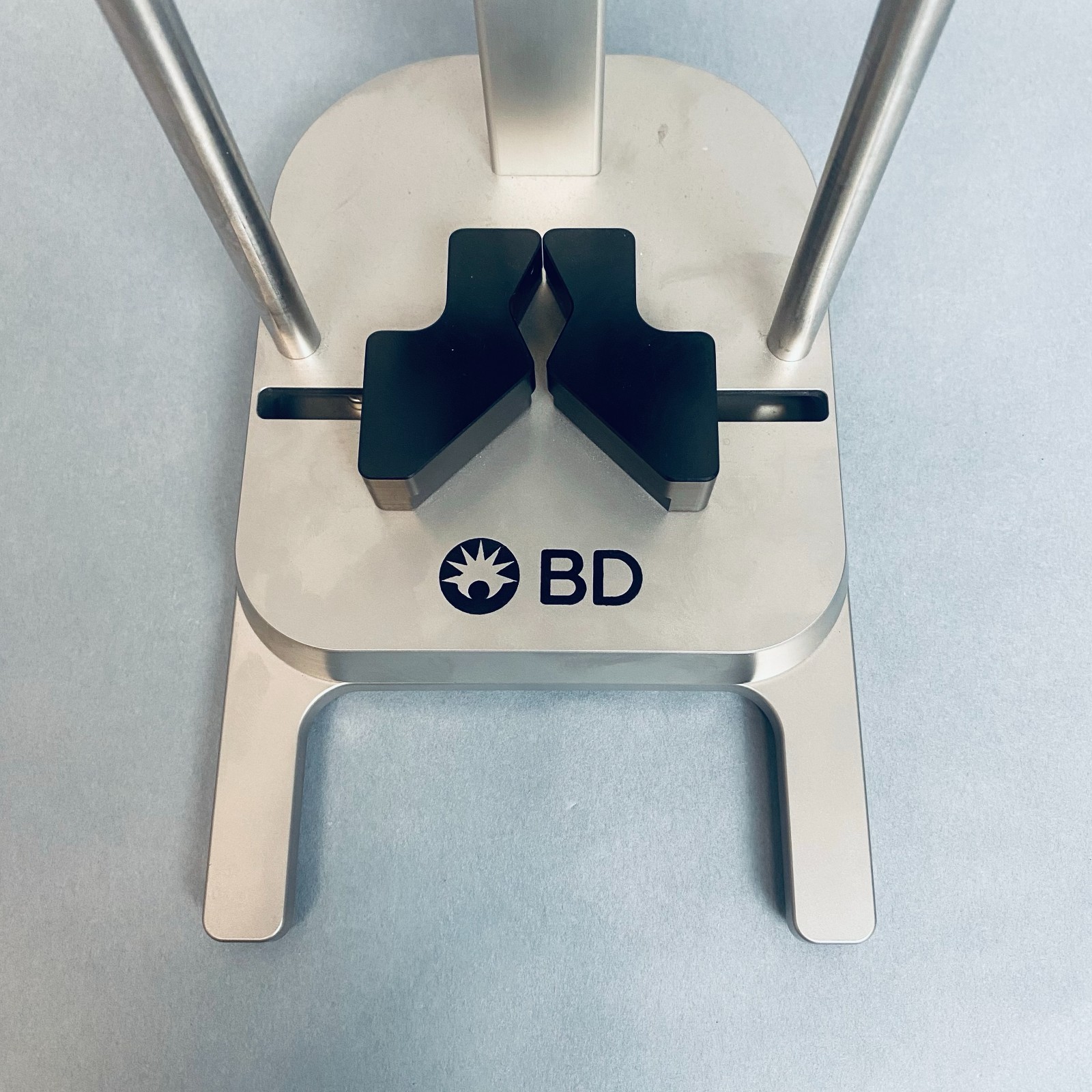 BD PhaSeal Assembly Fixture