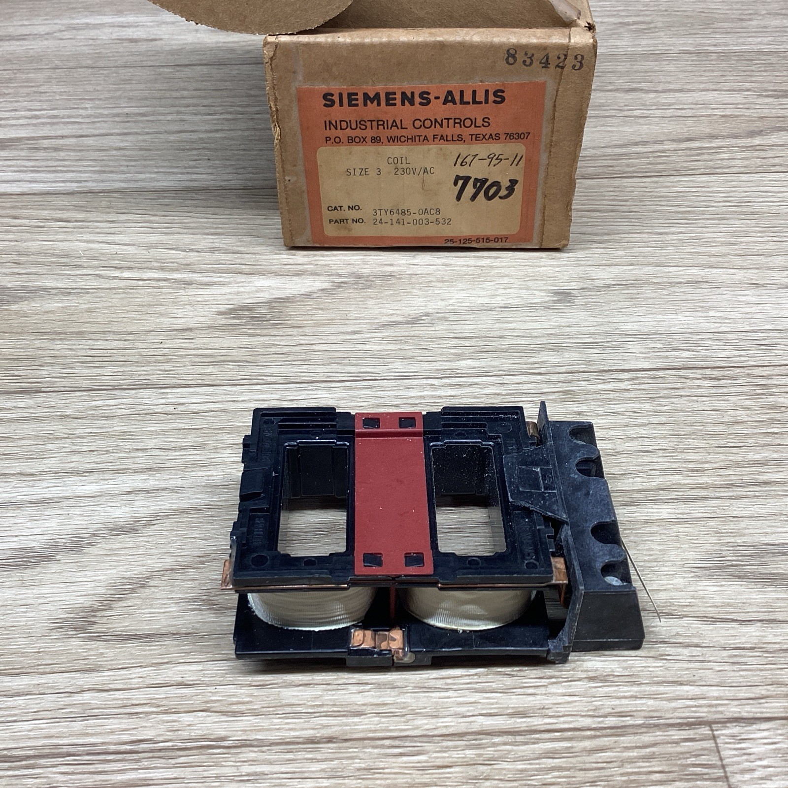 NOS SIEMENS ALLIS 3TY6 485-0AC8 240V 60HZ 220V 50HZ #817PT145*CO