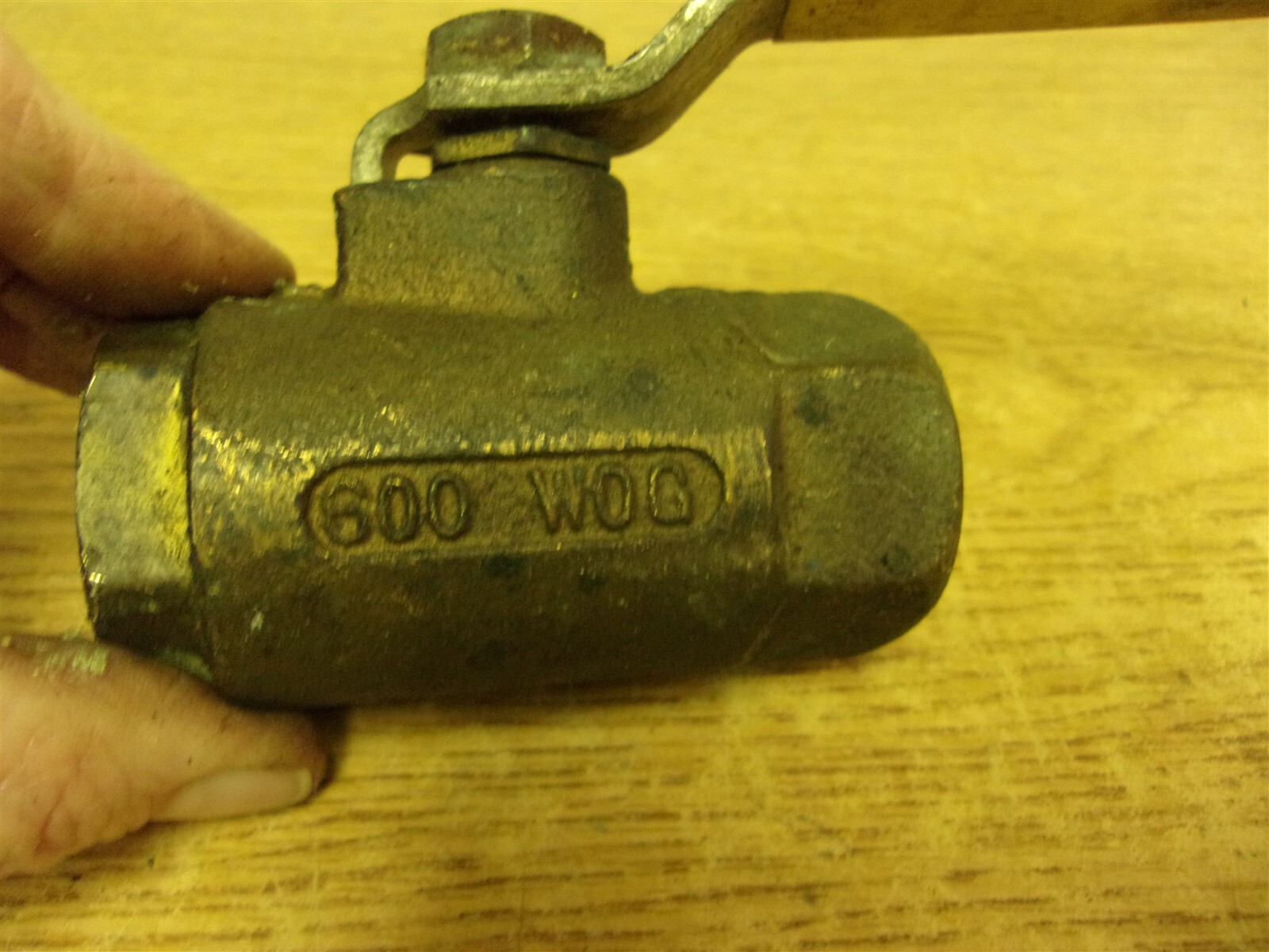 Apollo 600 WOG C11 G/4 Ball Valve *FREE SHIPPING*