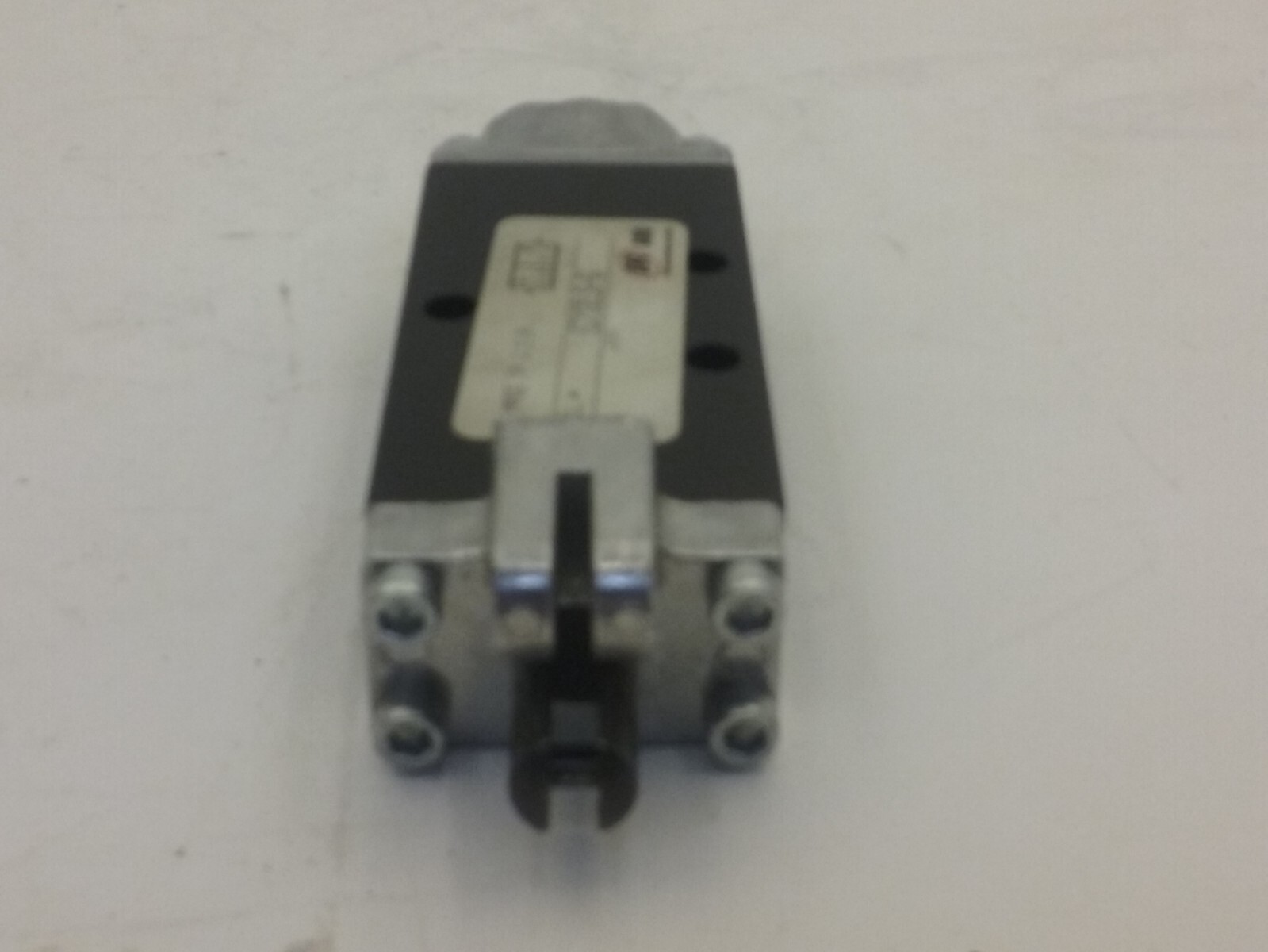 INGERSOLL RAND E212LS (E212LS-G) MANUAL AIR CONTROL VALVE, 4-WAY, 1/4″ NPT