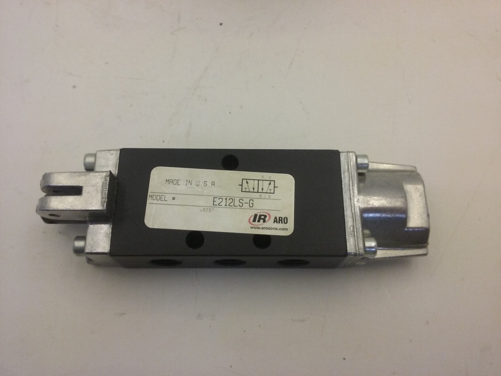 INGERSOLL RAND E212LS (E212LS-G) MANUAL AIR CONTROL VALVE, 4-WAY, 1/4″ NPT