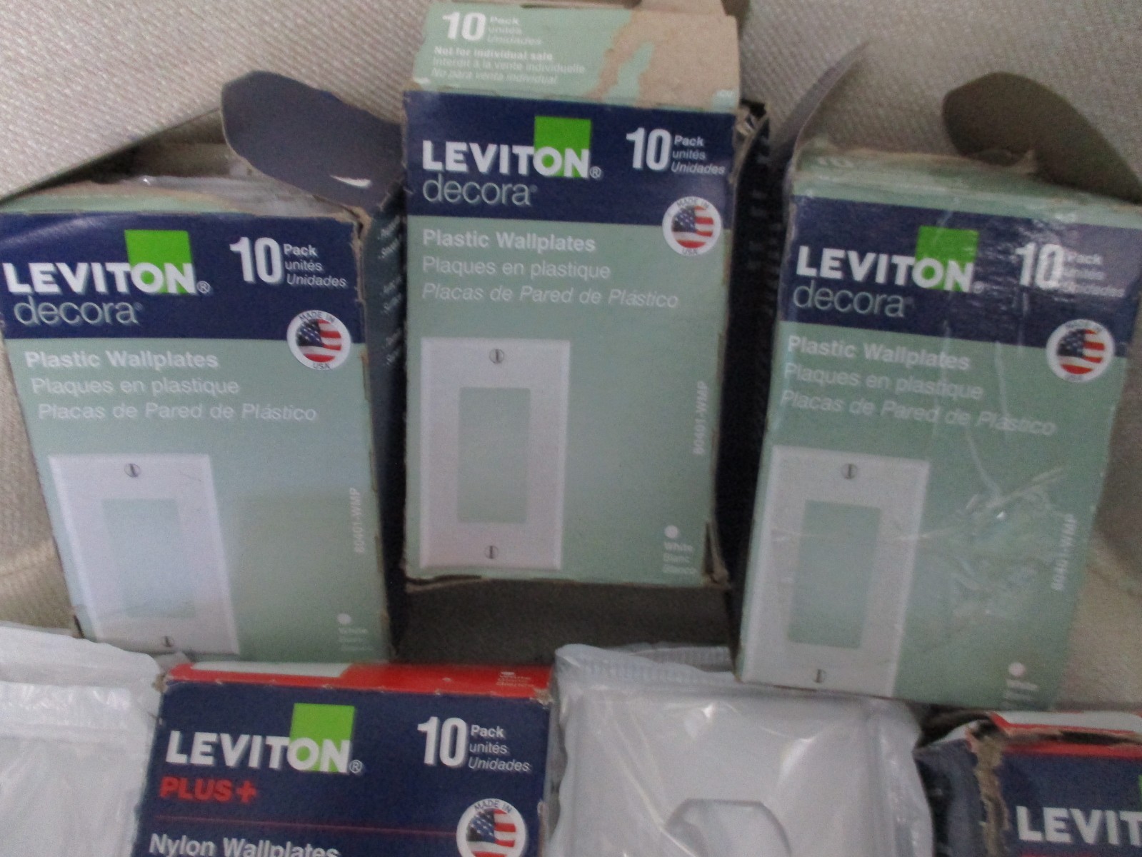 Lot of 70 Leviton White Switch, Blank & Outlet/Recep Cover Plates 1 & 2 Gang New