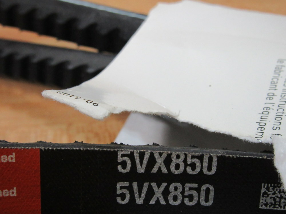 Gates 5VX850 Super HC Vextra Notched V-Belt