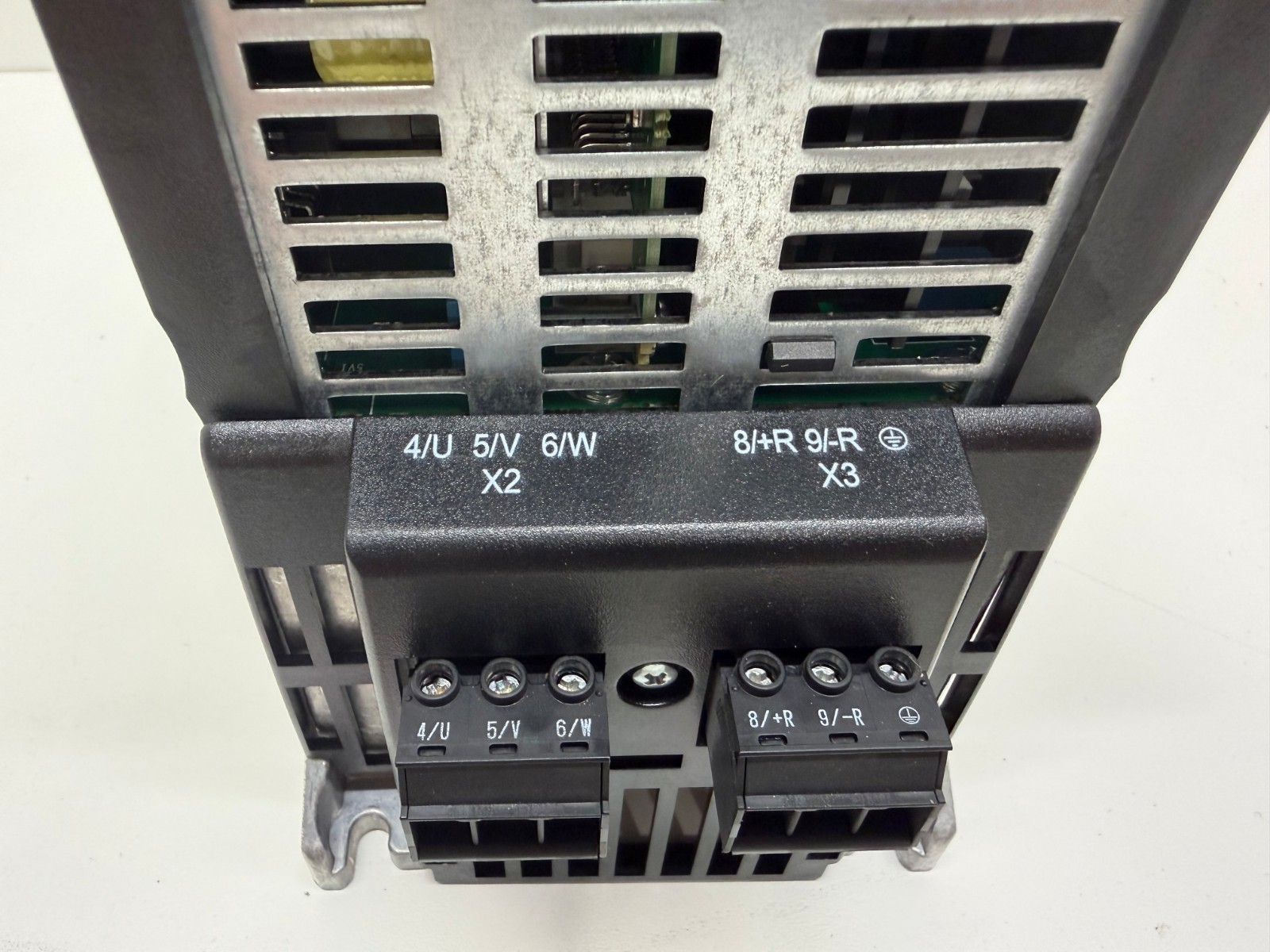 GOOD USED! SEW-EURODRIVE 380-500V SERVO DRIVE MDX61B0040-5A3-4-00