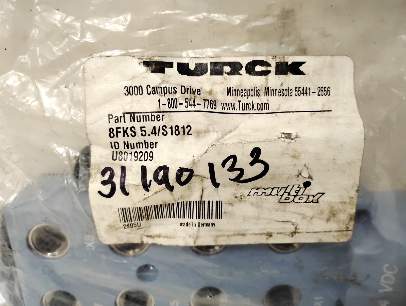 Turck 8FKS5.4/S1812 24 V DC 17-Pin 8-Port Multibox ESCHA J-Box