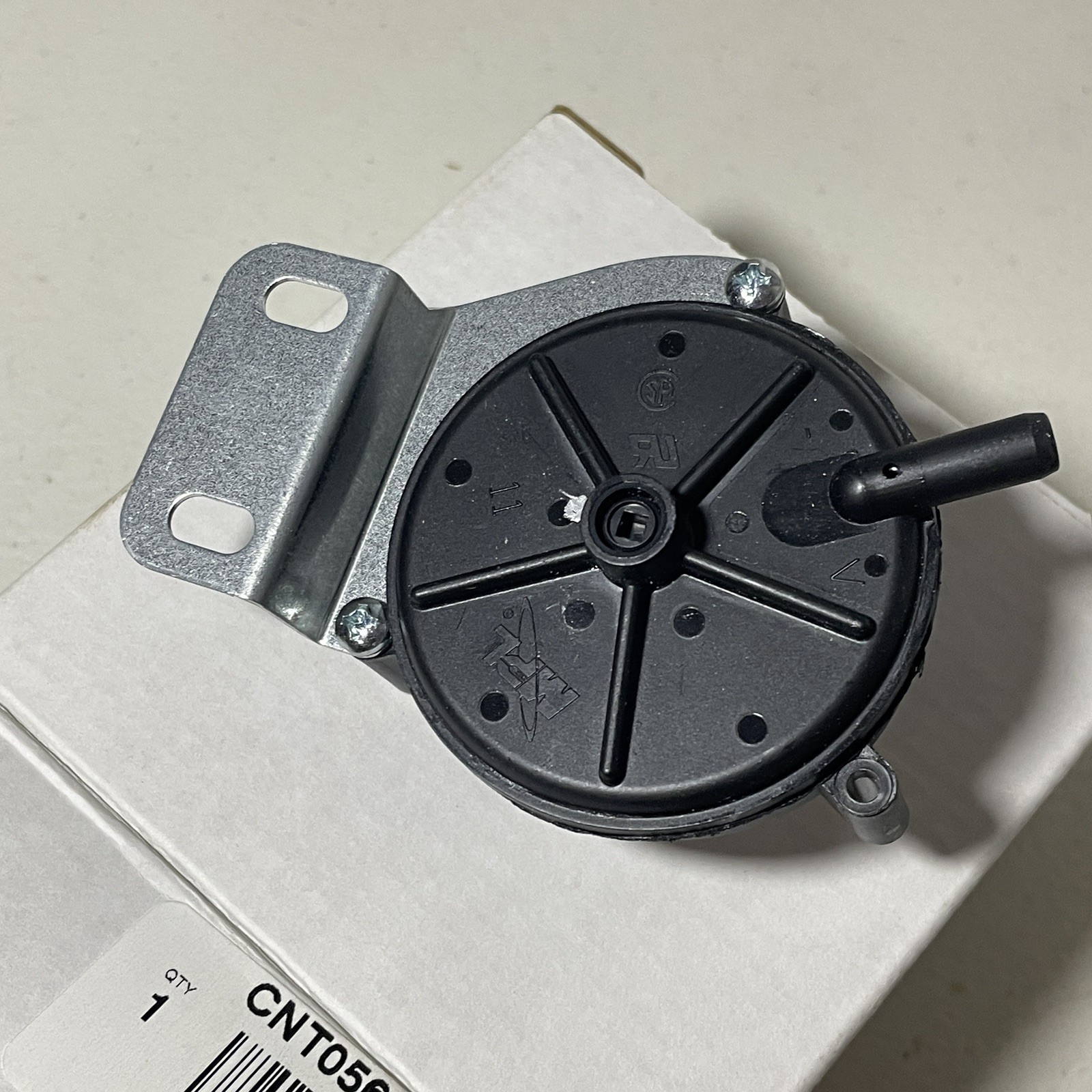 Trane CNT05641 Pressure Switch HVAC 0.29Lb Compatible Models