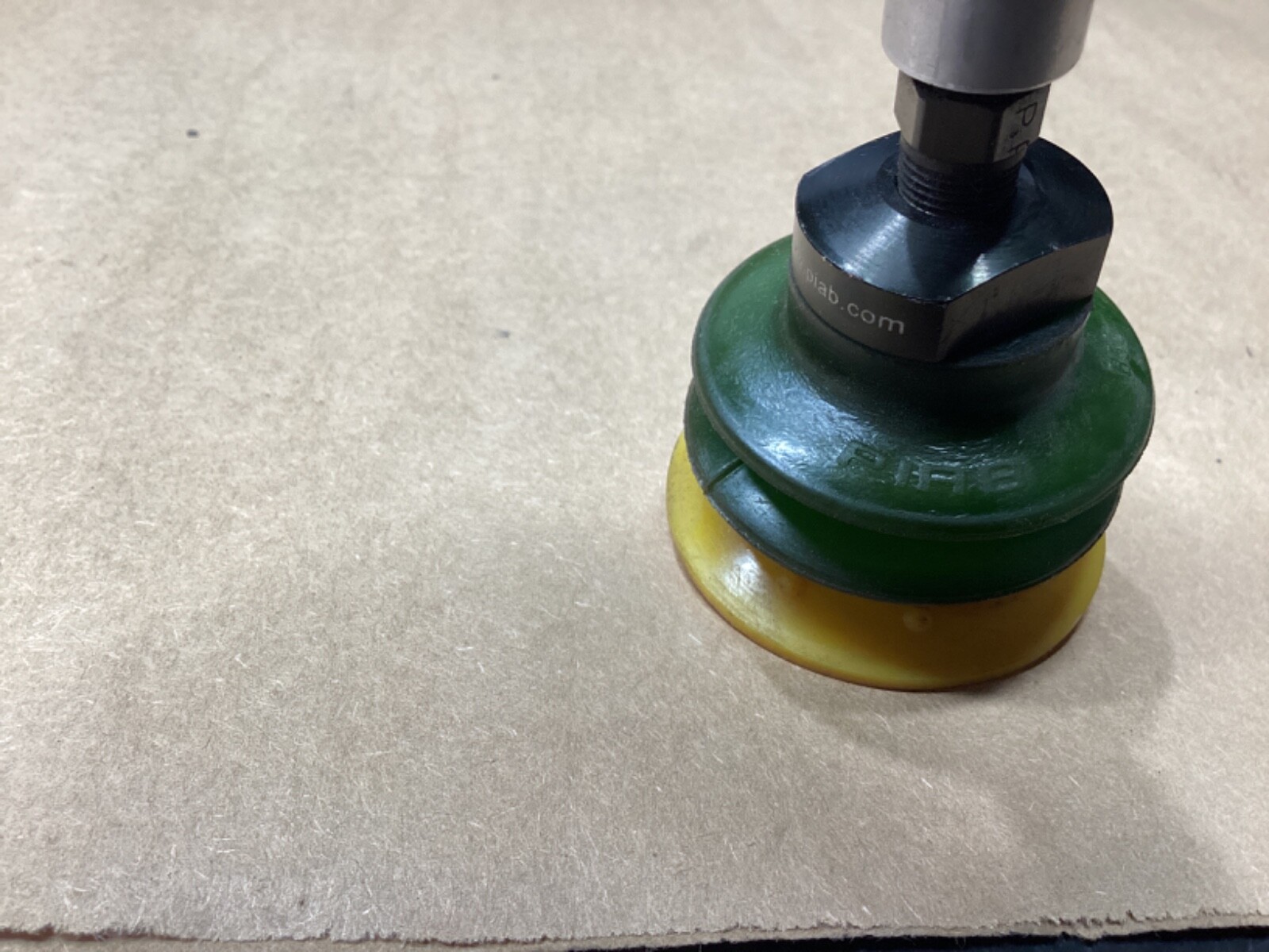 PIAB B52 VACUUM SUCTION CUP 3/8″ NPT #114D9