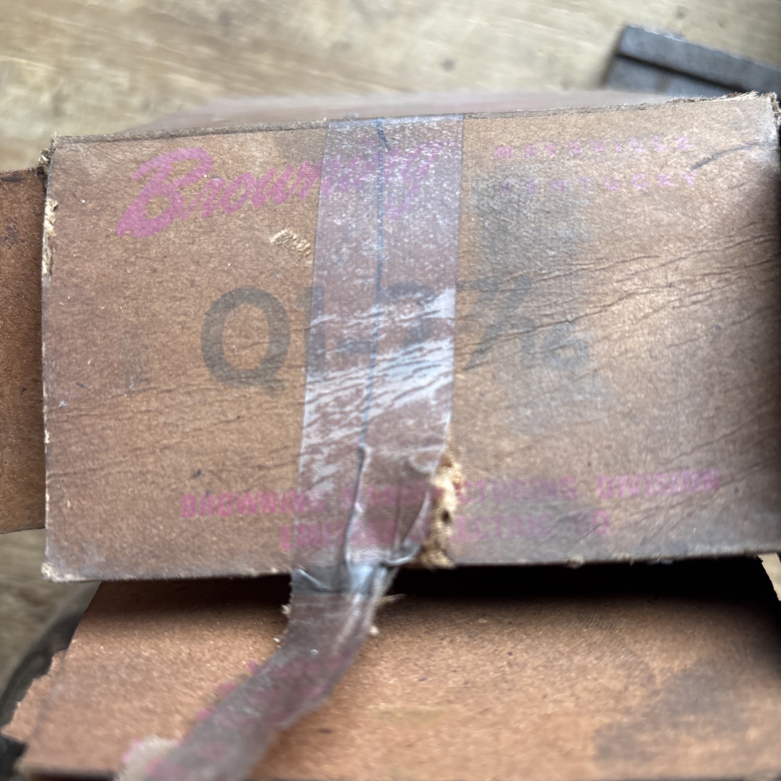 SEALED NEW BROWNING Q1 2 7/16 SPLIT TAPER BUSHING 2-7/16″ BORE