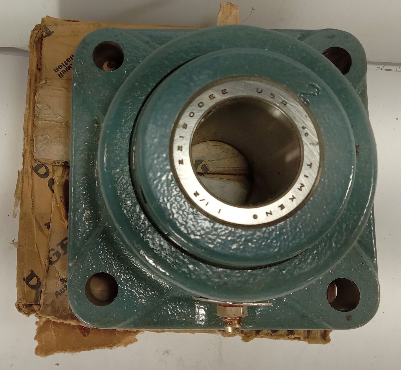 1 NEW DODGE 023097 F4B-E-108R 4 BOLT FLNG PILLOW BLOCK BEARING NIB *MAKE OFFER*