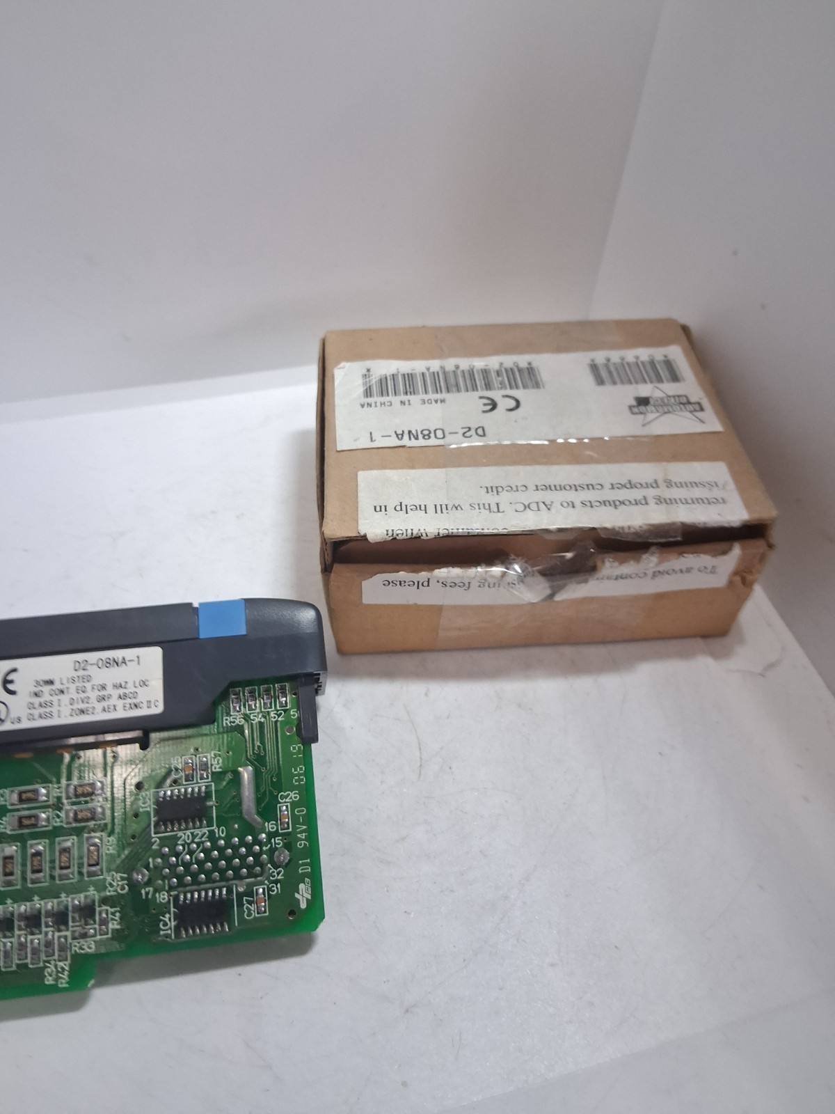 AUTOMATION DIRECT D2-O8NA-1 INPUT MODULE 1NO 110VAC NIB