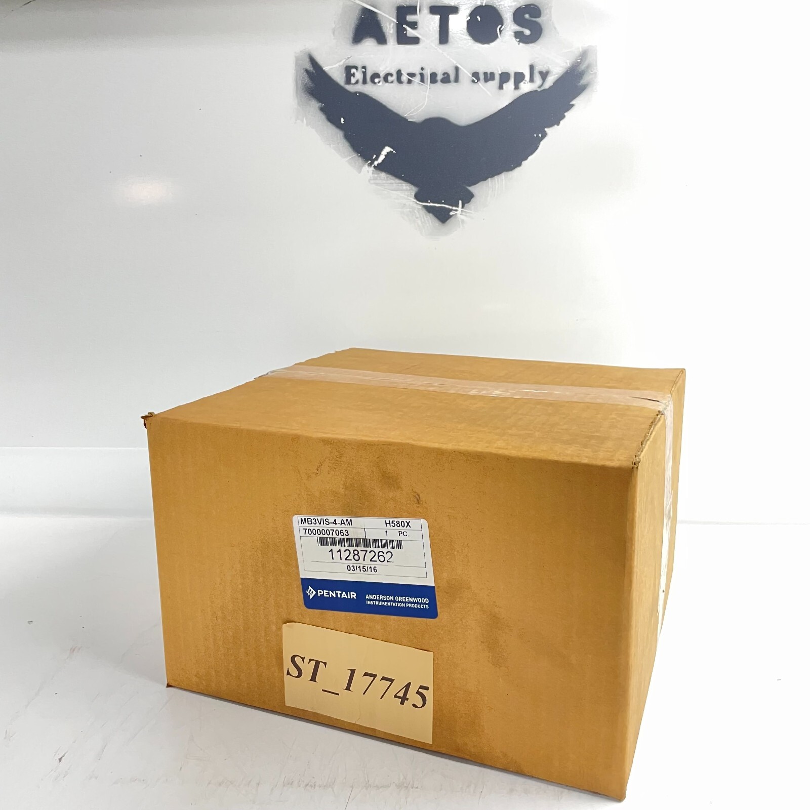 ANDERSON GREENWOOD MB3VIS-4-AM MANIFOLD 3 VALVE