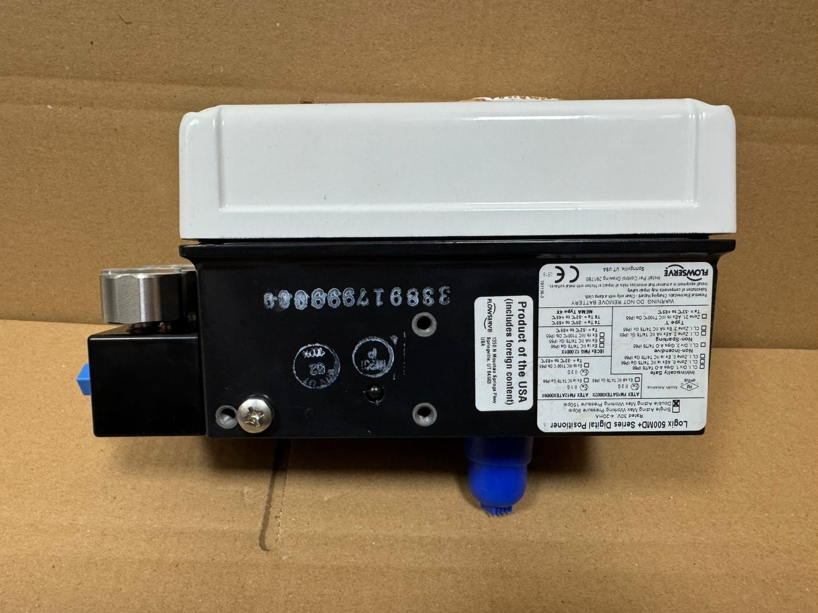 Flowserve / Logix 500MD+ / Digital Positioner / 520MD+37-W1D300-GM3-0000