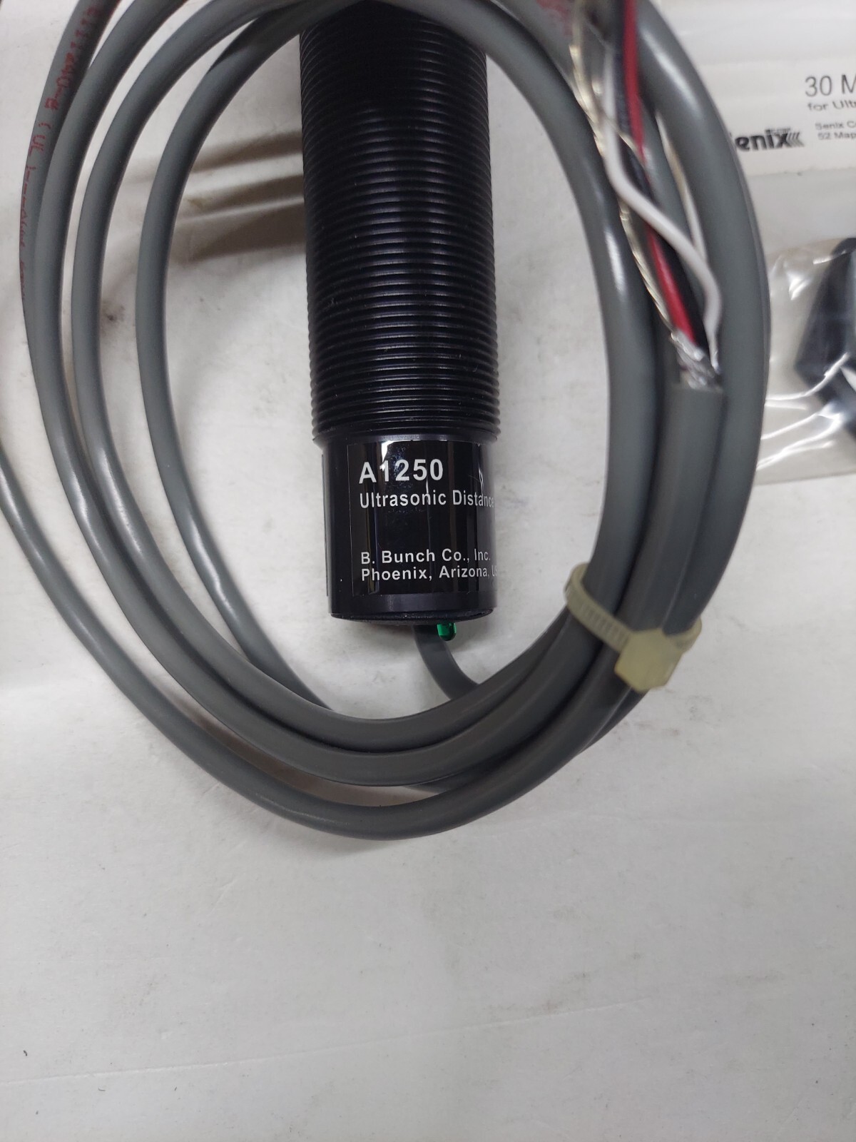 Senix ULTRA-30-VA A1250 Ultrasonic Material Distance Sensor 15-30 VDC NEW IN BOX