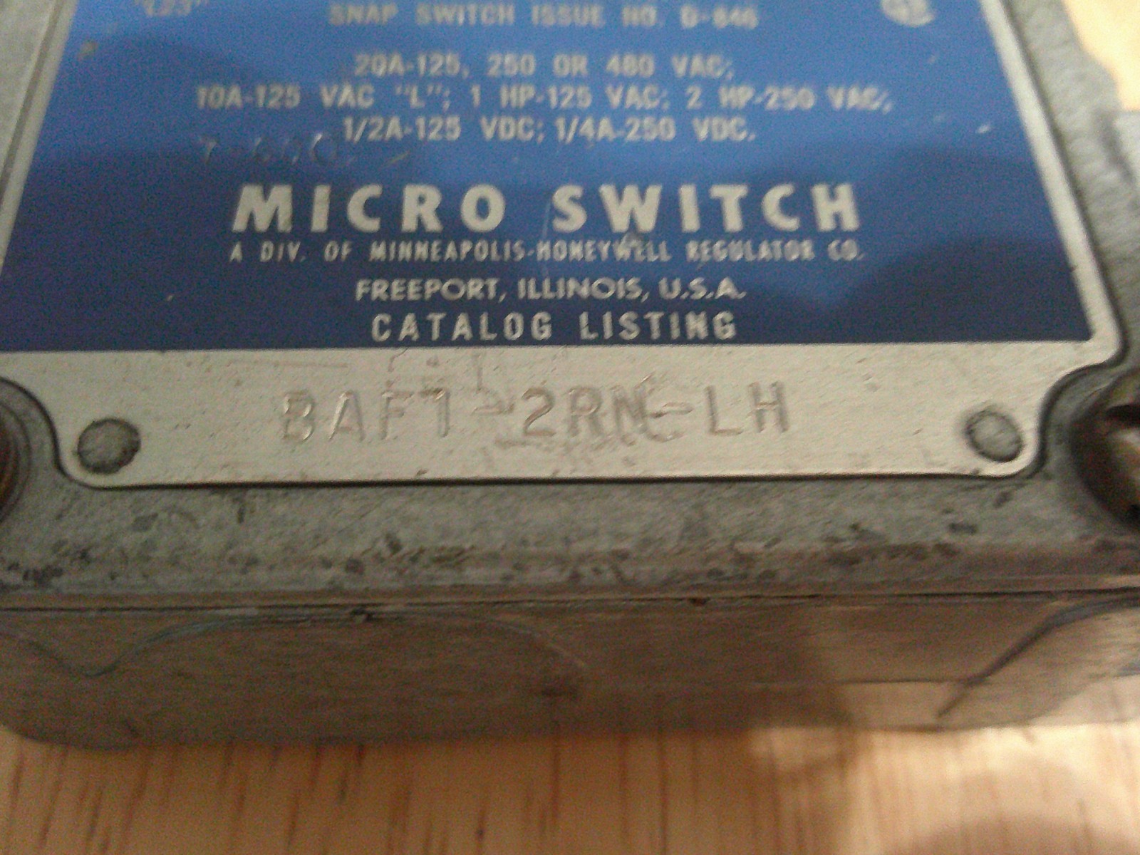 MICROSWITCH BAF1-2RN-LH SNAP LIMIT SWITCH 20A