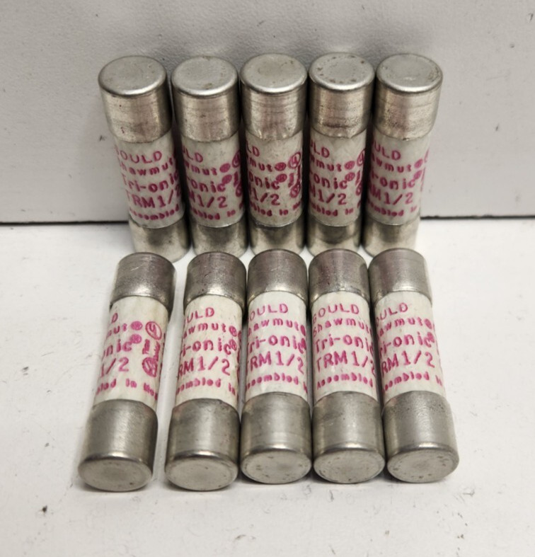 LOT OF 10 NEW NO BOX! GOULD SHAWMUT 1/2A 250V FUSES TRM1/2