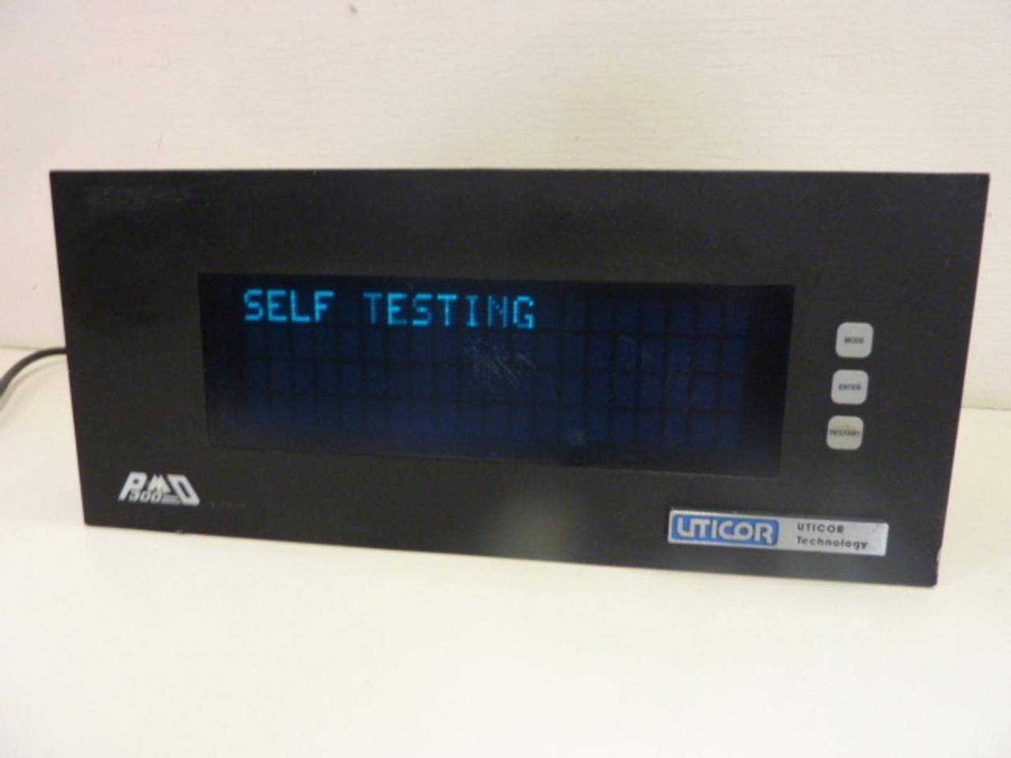 UTICOR Display Unit 76560 Scratch & Dent #49629